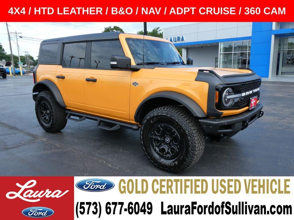 2022 Ford Bronco Wildtrak 4 Door Advanced 4x4 in Cyber Orange Metallic Tricoat — front three-quarter view