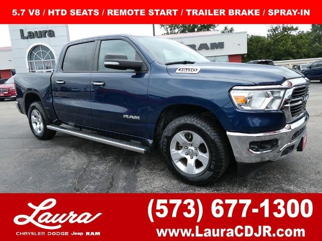 2020 RAM 1500 Big Horn Crew Cab 4x4 5'7' Box in Patriot Blue Pearlcoat — front three-quarter view