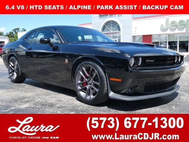 2022 Dodge Challenger R/T Scat Pack in Pitch Black Clearcoat — front three-quarter view